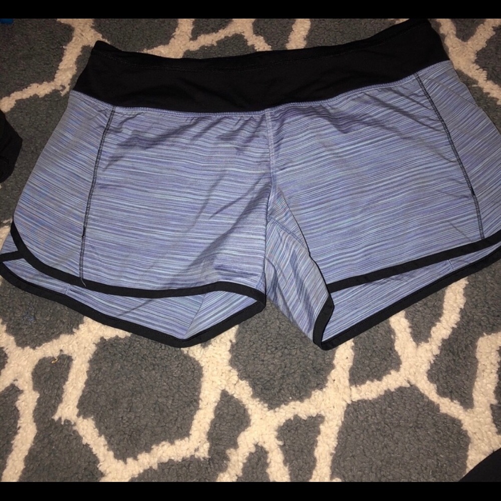 SIZE 6 LULU LEMON SHORTS